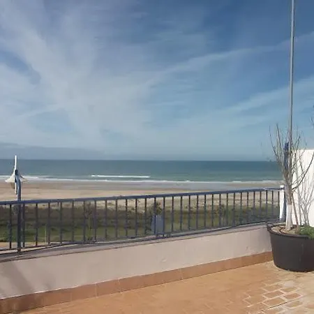 Apartahotel Rompeolas 4*