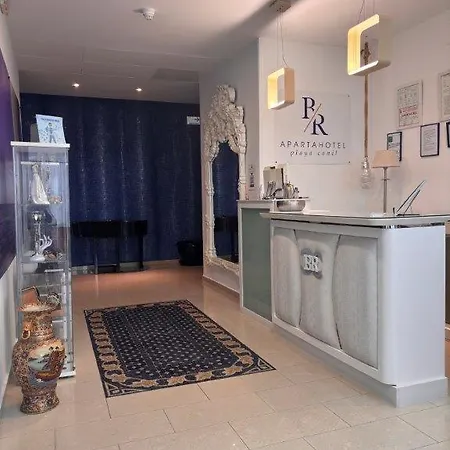 Apartment Apartahotel Rompeolas